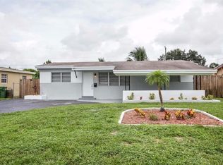 7001 SW 12th St, Hollywood, FL 33023