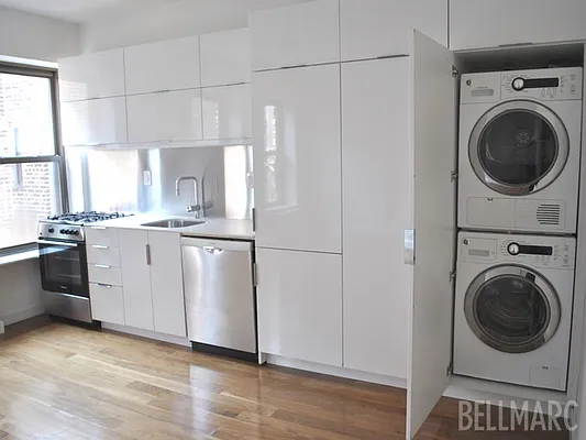 Rented by Bellmarc Realty | media 19