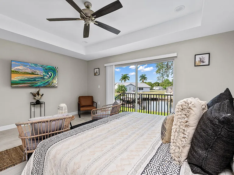 1396 Sunrise Dr — Photo 8