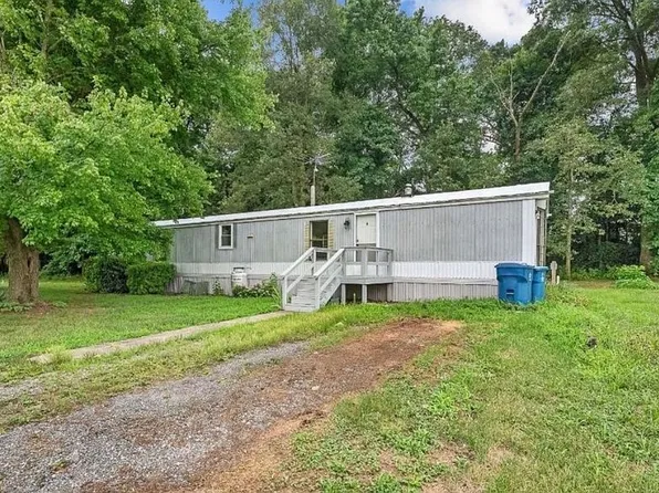 1430 Sandtown Rd, Felton, DE 19943