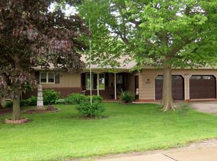 467 Rohr St, Arnolds Park, IA 51331