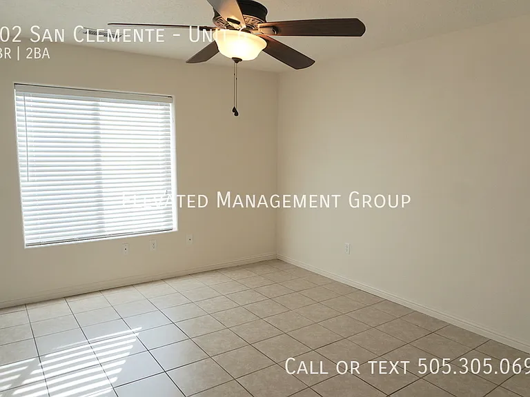202 San Clemente Ave NW #6 — Photo 2