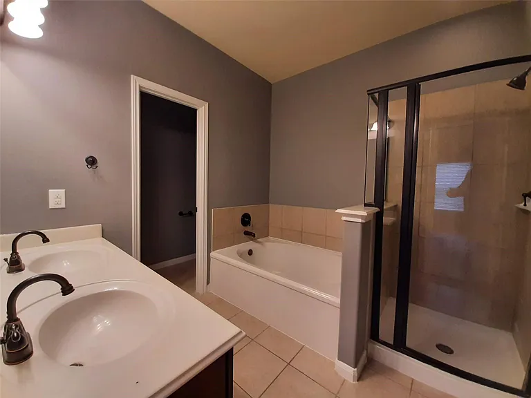 23322 E Pine Ivy Ln — Photo 29