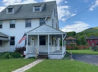 215 6th Ave, Burnham, PA 17009