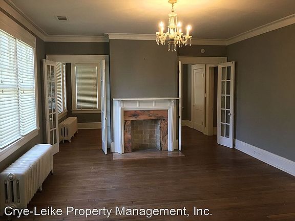 2001 (upstairs unit) LR