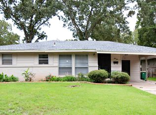 35 Rugby Dr, Little Rock, AR 72209