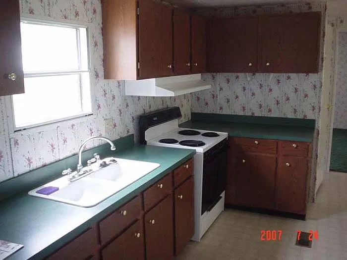 Kitchen 1
