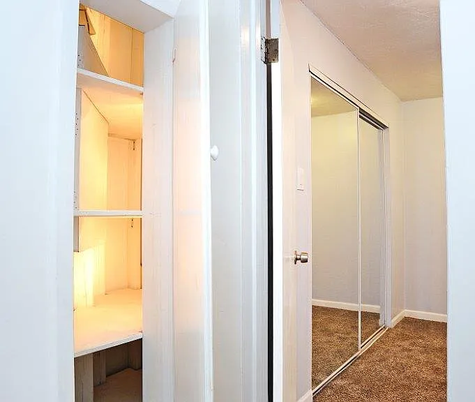 3326 E Elida St — Photo 19