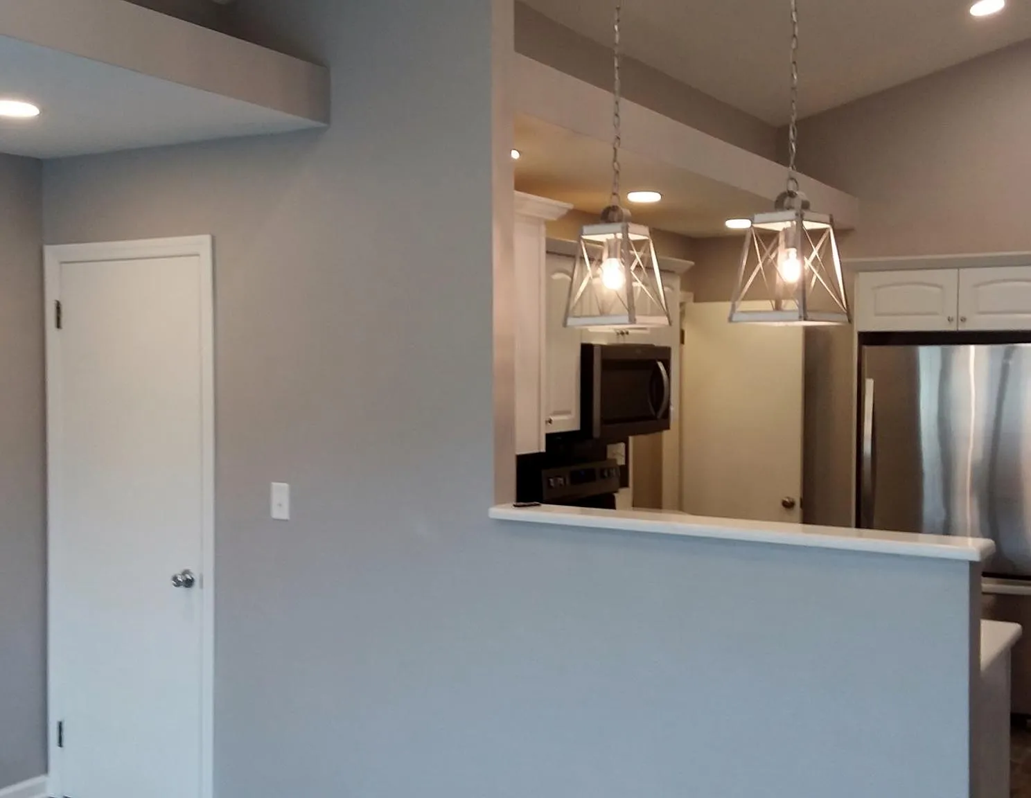 2 bed, 1800 sqft, $1,350 — Photo 2