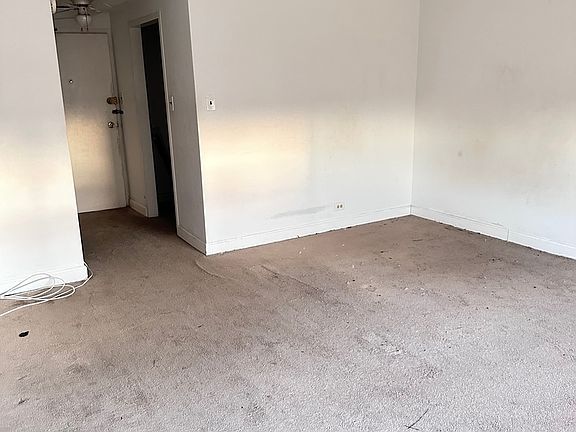 3rd image of 7337 S South Shore Dr APT 1410