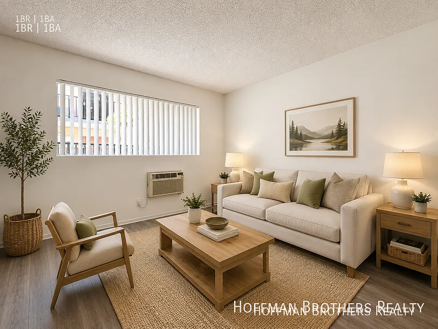 18522 Clark St Tarzana, CA 91356 — Photo 2