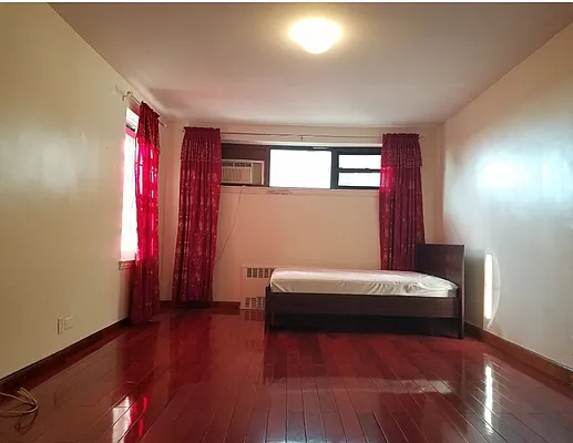 Rented by NYC Realty Brokers LLC | media 4