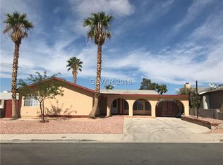 6760 Soldela Dr, Las Vegas, NV 89156