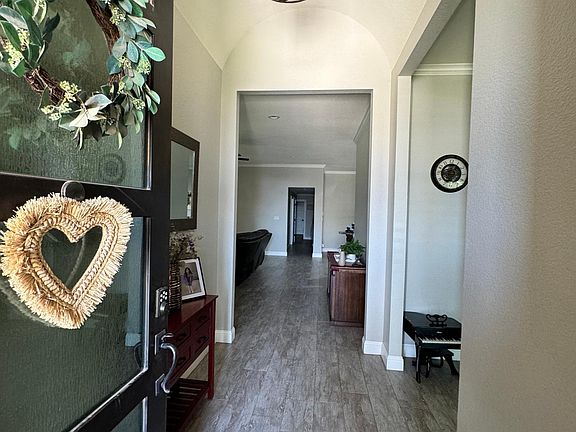 2nd image of 6609 Mosswood Dr