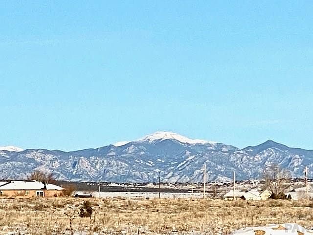 2nd image of 967 E Loma Dr