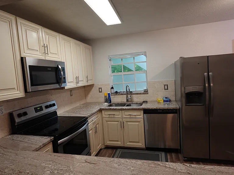 Front Kitchen View.