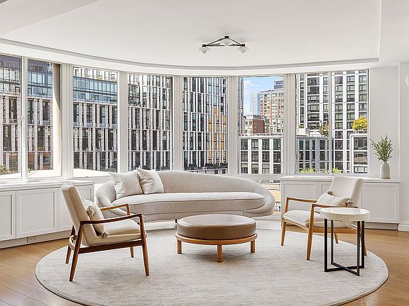 2nd image of 303 Greenwich St #8D