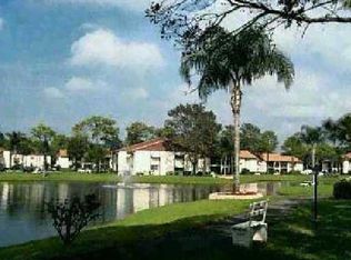 116 Lake Pine Cir APT B-2, Greenacres, FL 33463