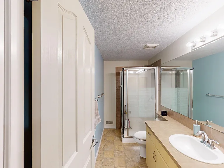 23 Chapala Close SE — Photo 27