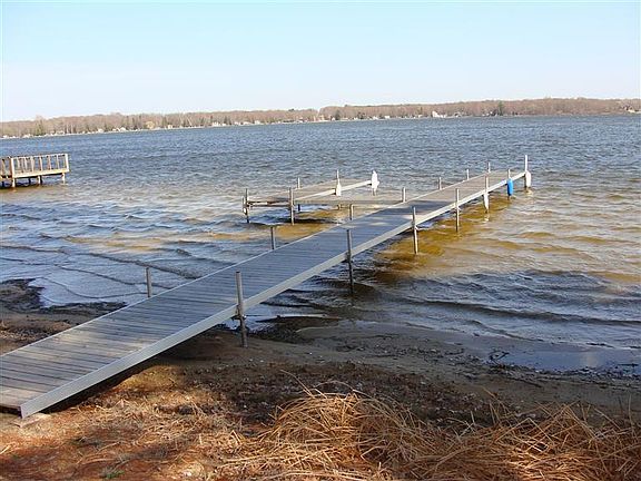 4th image of 6818 S Lakeshore Dr