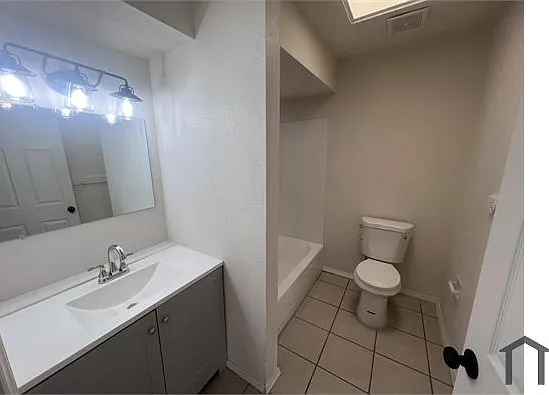 1005 Dickerson Dr SE #A — Photo 18