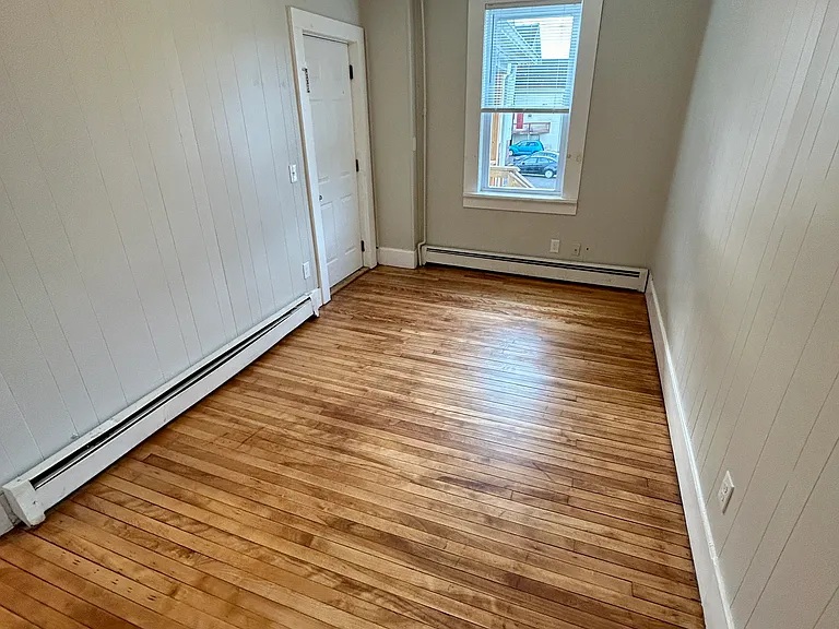 409 Main St #105 — Photo 2