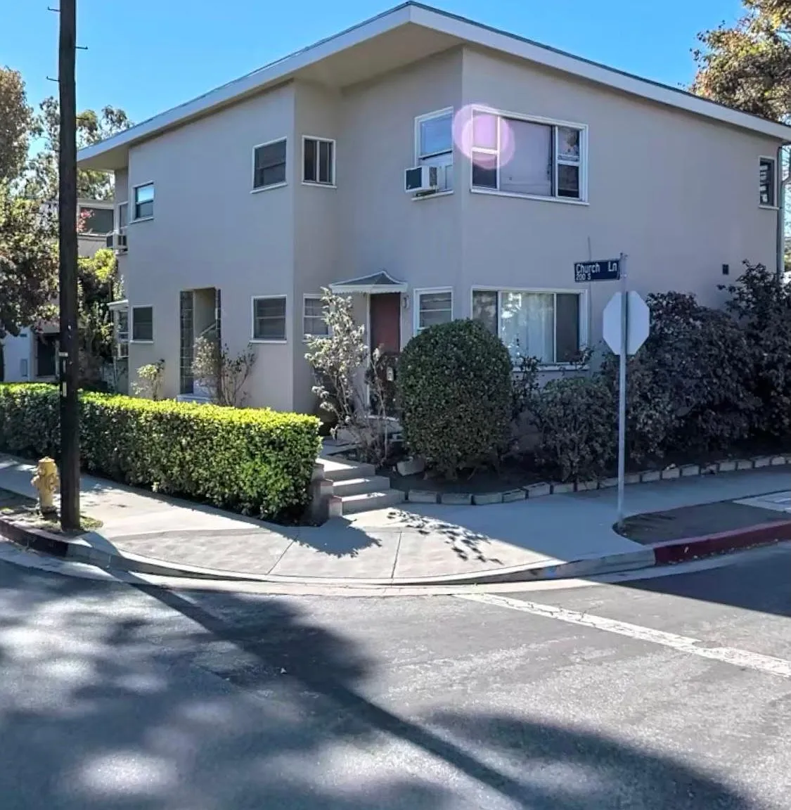 2 bed, 650 sqft, $2,595 — Photo 1