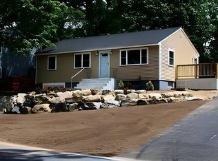 114 Meadowbrook Rd, North Chelmsford, MA 01863