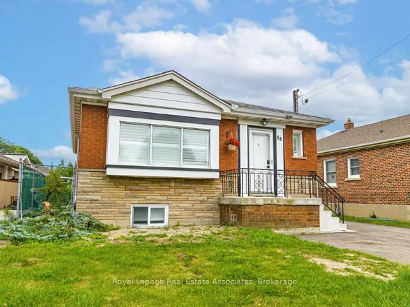 88 S Bend Rd E Unit A, Hamilton, ON L9A 2B1