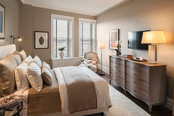 Sold by Corcoran | media 37