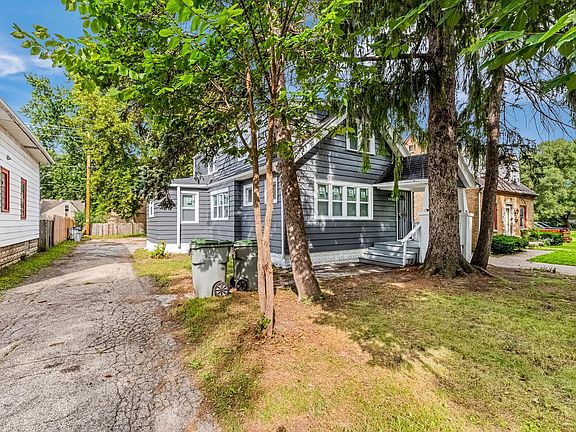 3rd image of 4673 N 49th STREET