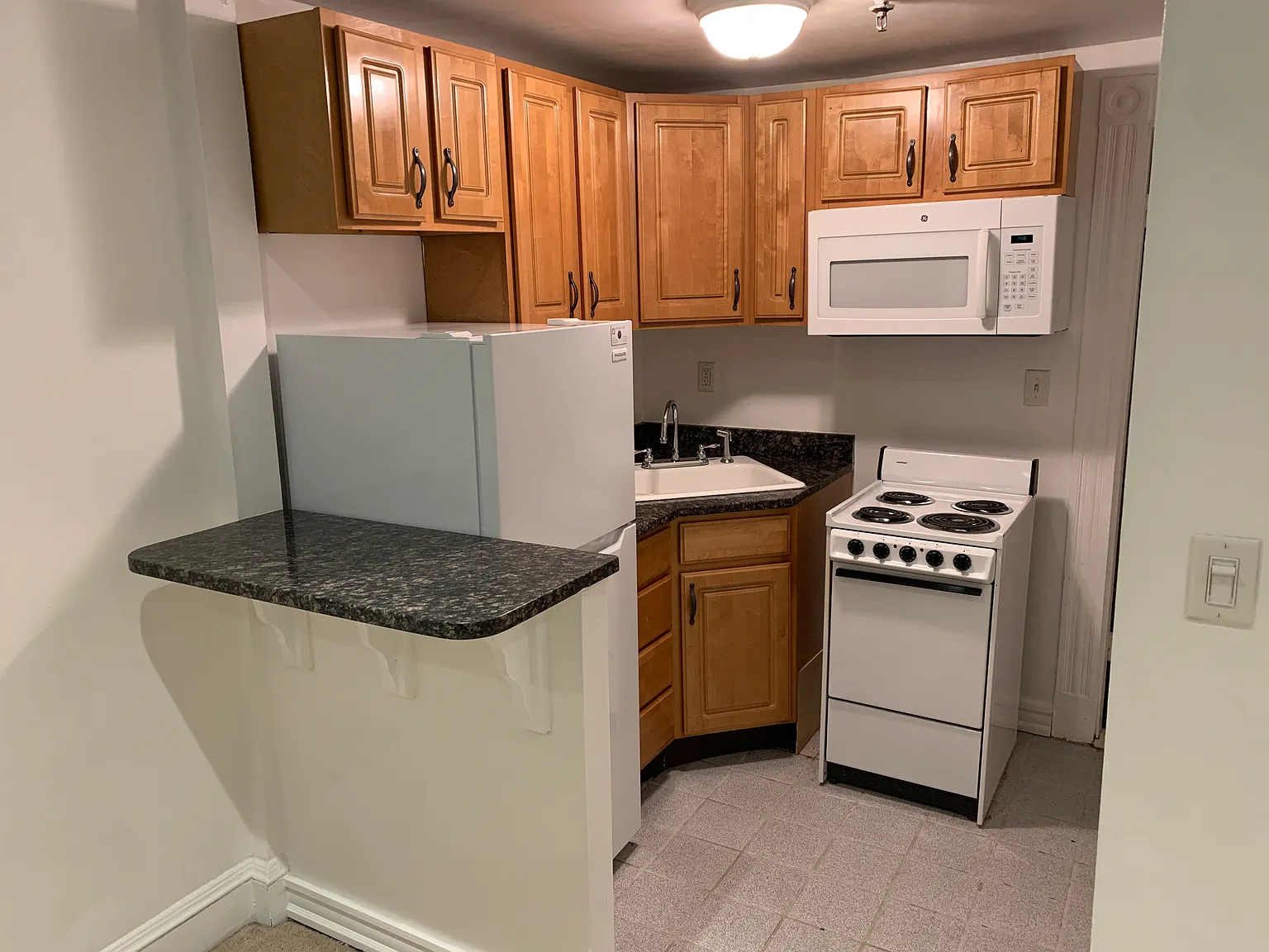 379 Commonwealth Ave — Photo 3