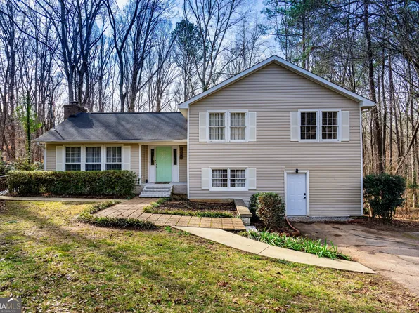 203 Cheyenne Dr, Lagrange, GA 30240