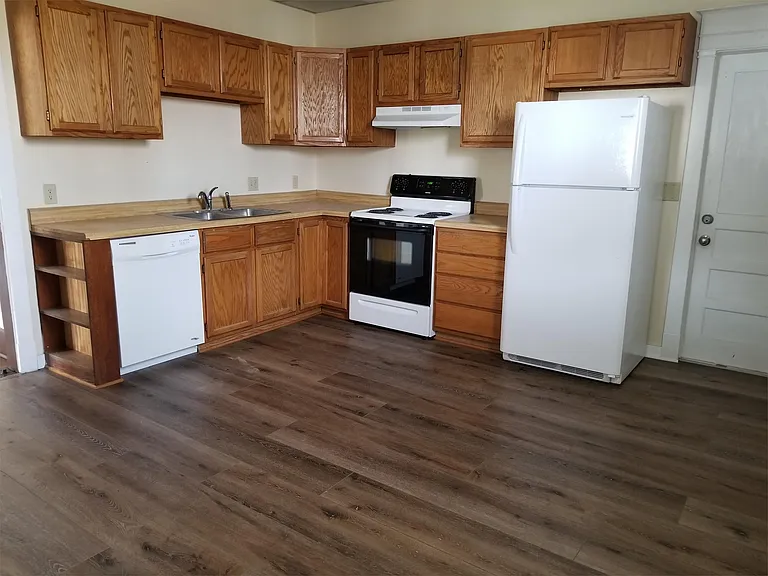 409 Jackson St #A — Photo 3