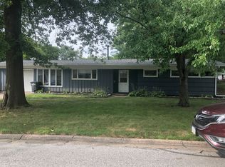 1414 Bellevue Ave, Bettendorf, IA 52722
