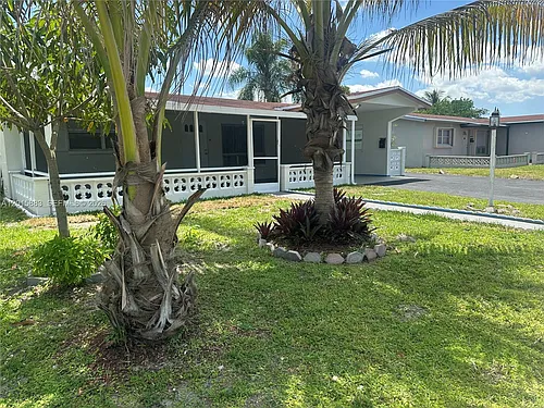 4616 NW 39th St Photo 1