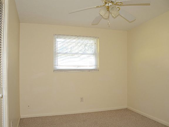 5th image of 184 SE Olustee Ave