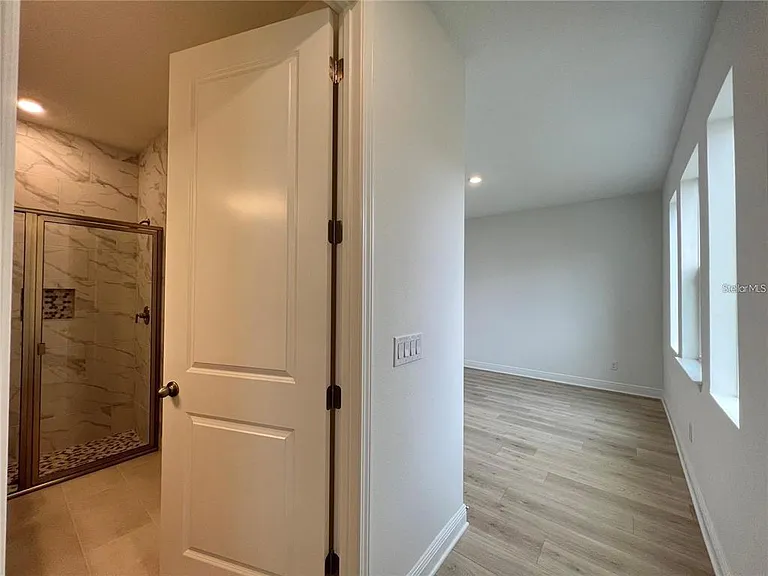 19141 Planetree St — Photo 24