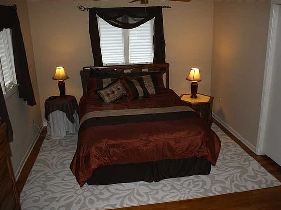 4th image of 819 Gettysburg Ct