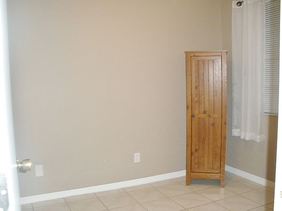 4th image of 6924 Stones Throw Cir N #8105