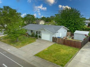 6720 Larchmont Dr, North Highlands, CA