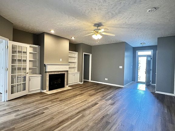 4th image of 790 McClain Dr