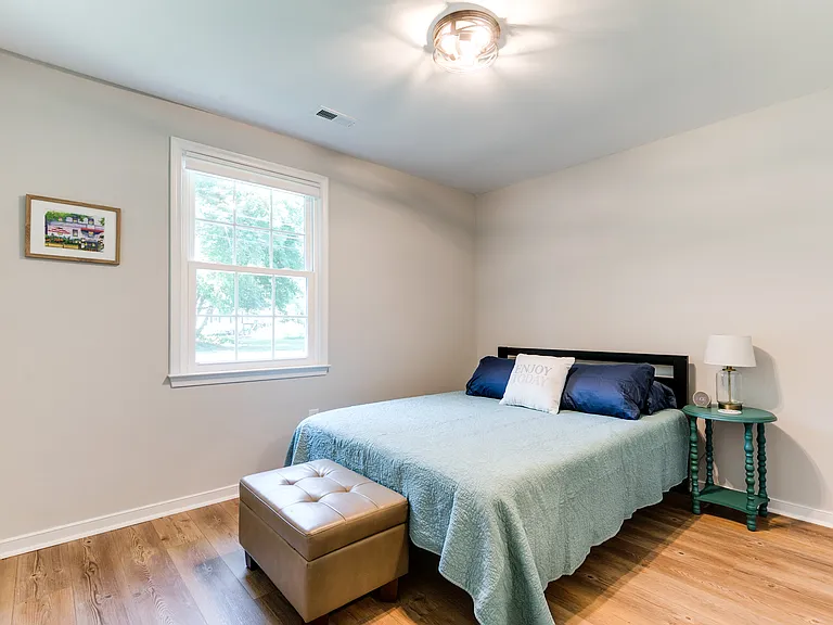 7104 Bunche St — Photo 38