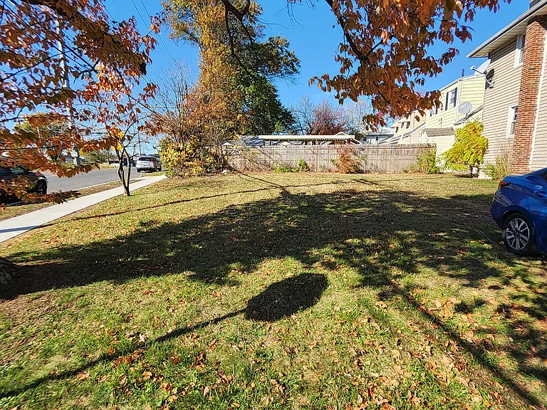 1001 John St — Photo 12