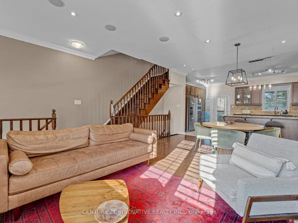 99 John Bell Cres, Toronto, ON M1L 0G5