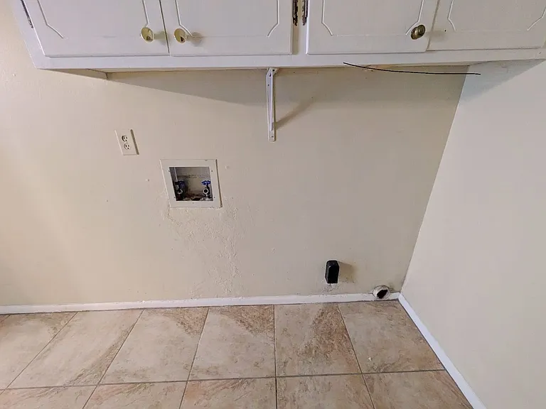 790 Norwood Dr — Photo 13