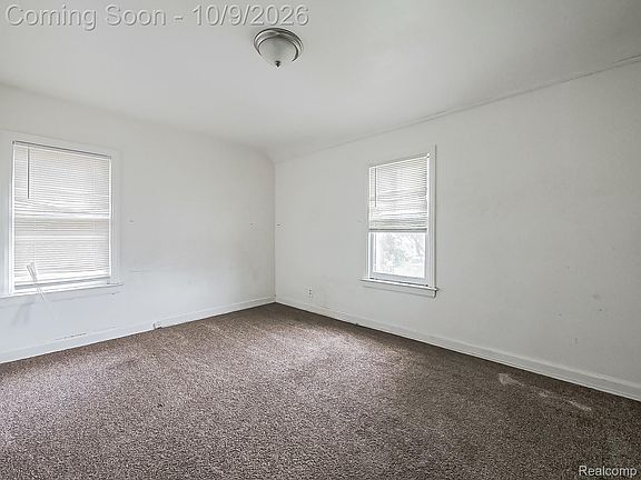 14th image of 15411 Mansfield St