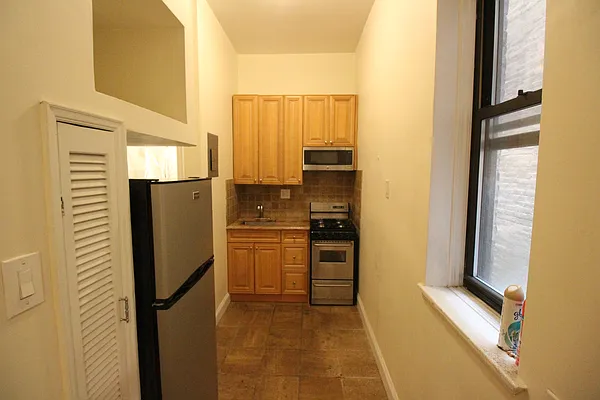 Rented by Luxor Homes & Investment Realty | media 30