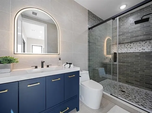 27 Graham Street image 14 of 26