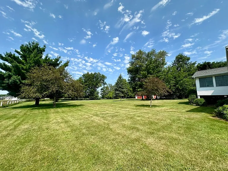 3610 Alburnett Rd — Photo 24